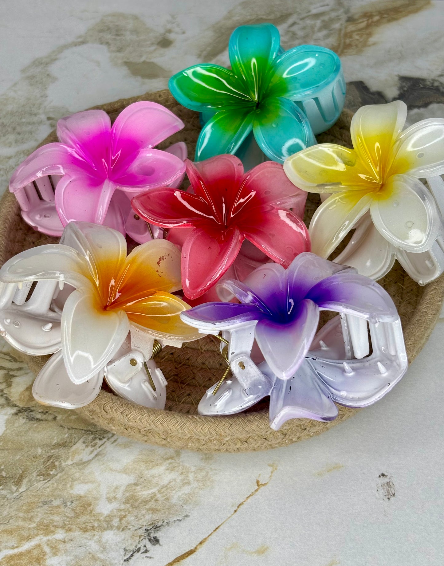 Big Flower Claw (Random Color) – Effortless Style Meets Everyday Comfort