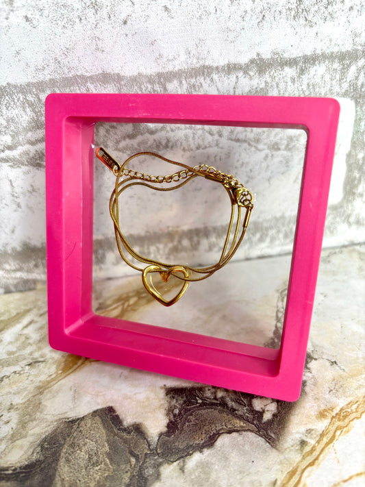 Twisted heart necklace (Anti tarnish stainless steel 18k gold plated)