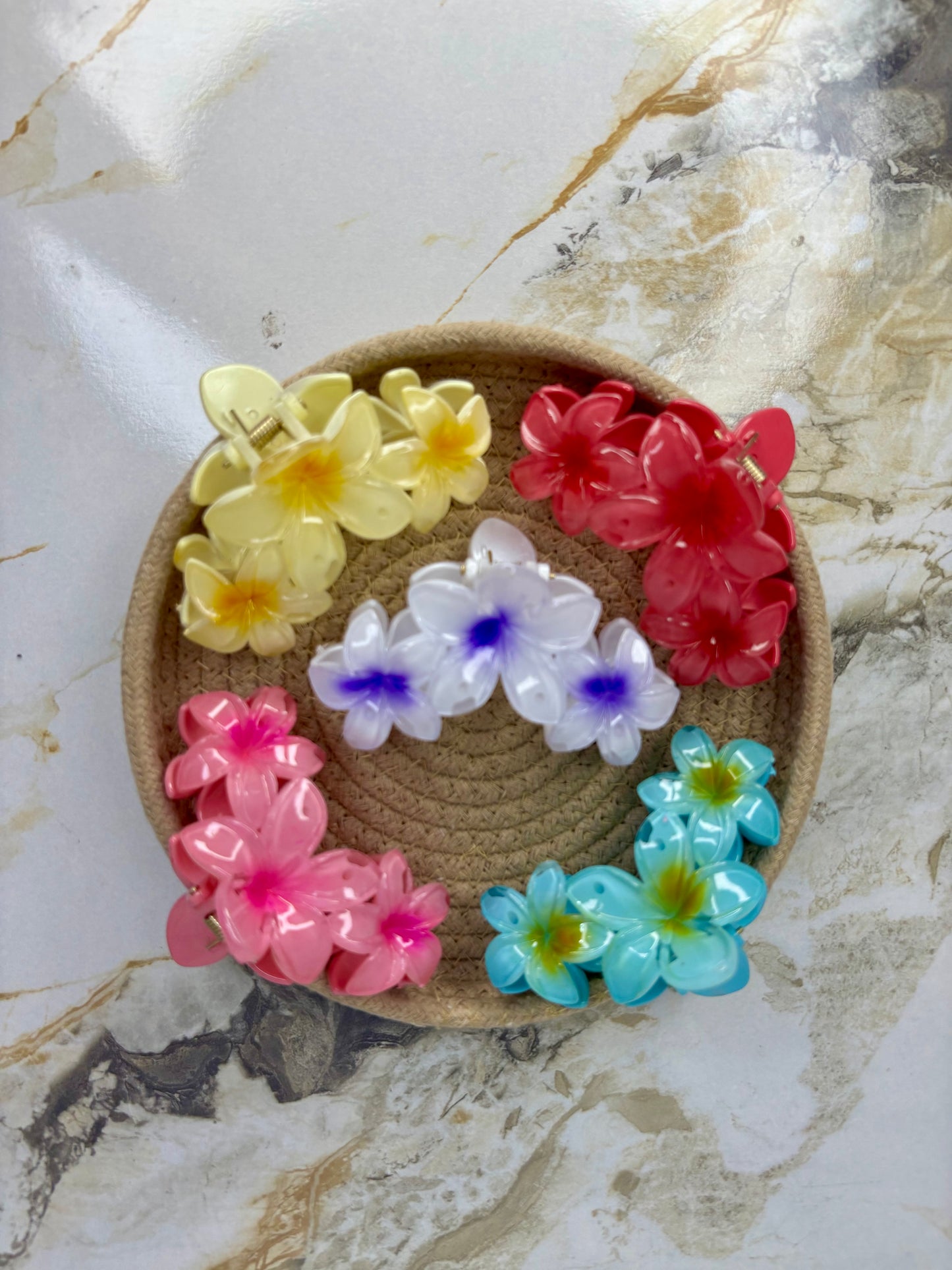 3 flowers clow (Random colour)