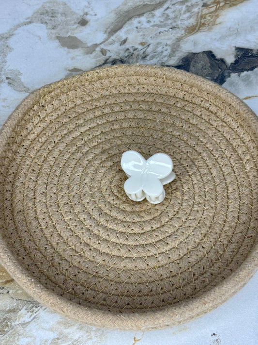 Mini butterfly claw clip (Random colour)