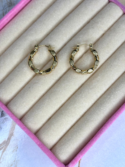 Swirl Earring (Anti tarnish Stainless steel 18k gold plated)