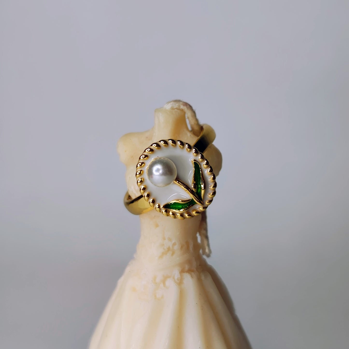 White Vintage Pearl Adjustable Ring (Anti-Tarnish,Stainless Steel)